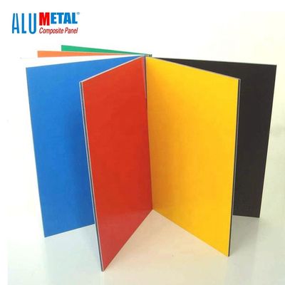 1570mm 3mm Aluminium het Samengestelde Comité Blad van Plafond Gouden ACS voor Binnenland 5800mm