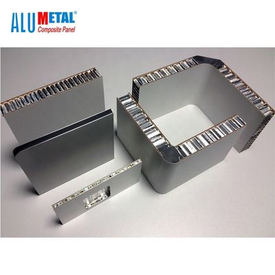 10mm de 1250mm Plastic het Comité van de Aluminiumhoningraat Kern van Raadsbladen LDPE