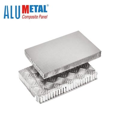 1220mm 4x8 Plastic Honingraatcomités Aluminiumblad 10mm Dikke AA3003