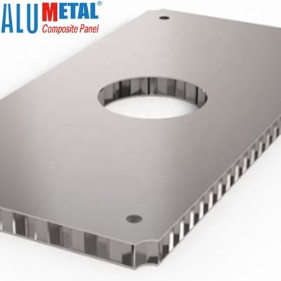 A2 2.5mm 2200mm het Comité van de Aluminiumhoningraat Samengesteld de Vormbewijs van het Blad Openlucht4x8 Blad
