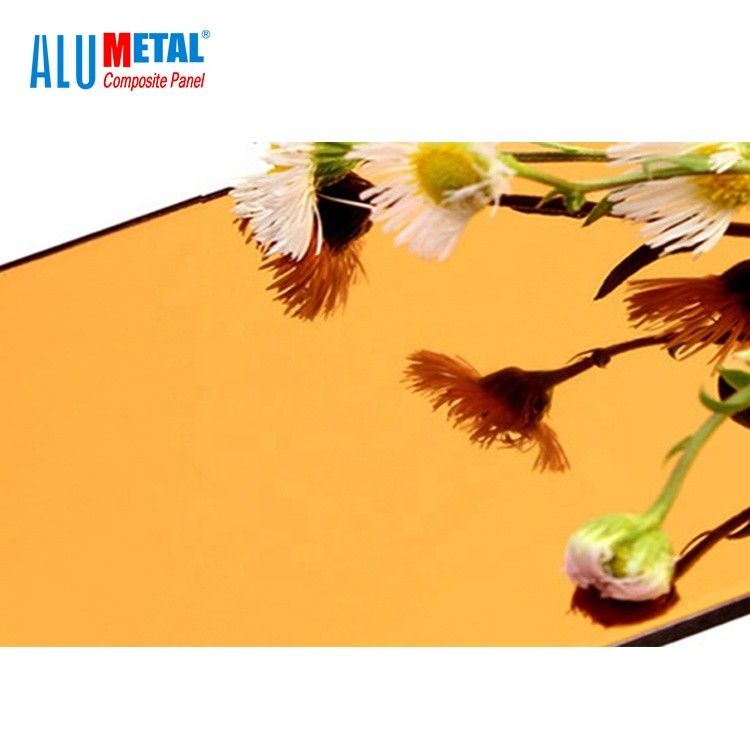1220 X 2440mm Gouden B1-Blad 0.5 Mm Dikke HDPE van de Aluminium Samengestelde Spiegel Kern